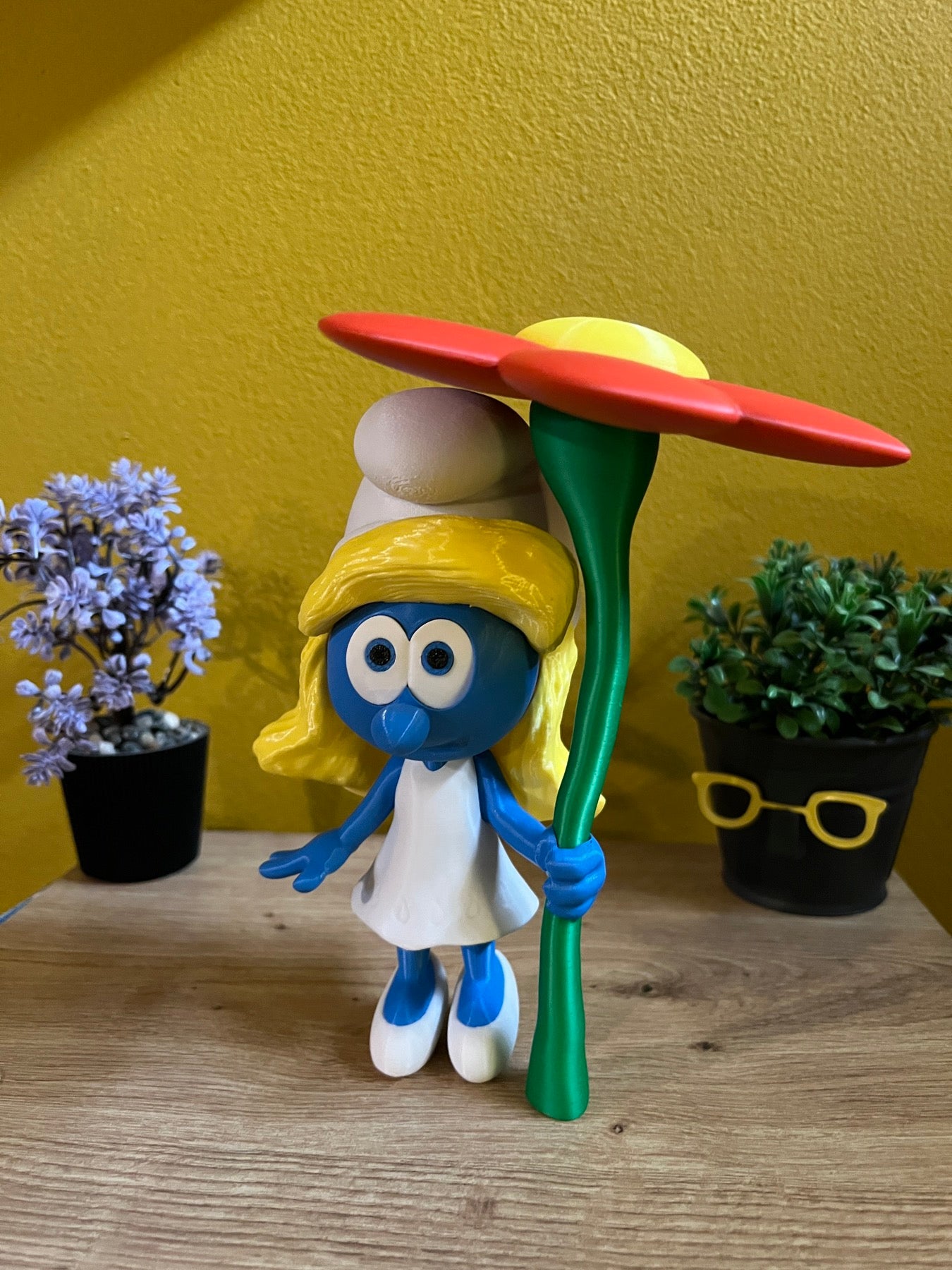 Φιγούρα Στρουμφίτας με Λουλούδι – Συλλεκτικό  / Διακοσμητικό (Στρουμφάκια)