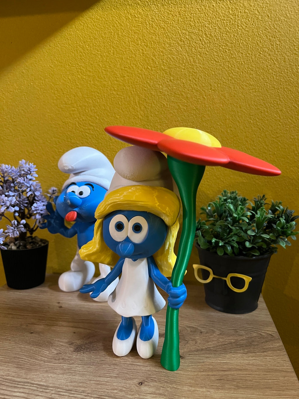 Φιγούρα Στρουμφίτας με Λουλούδι – Συλλεκτικό  / Διακοσμητικό (Στρουμφάκια)