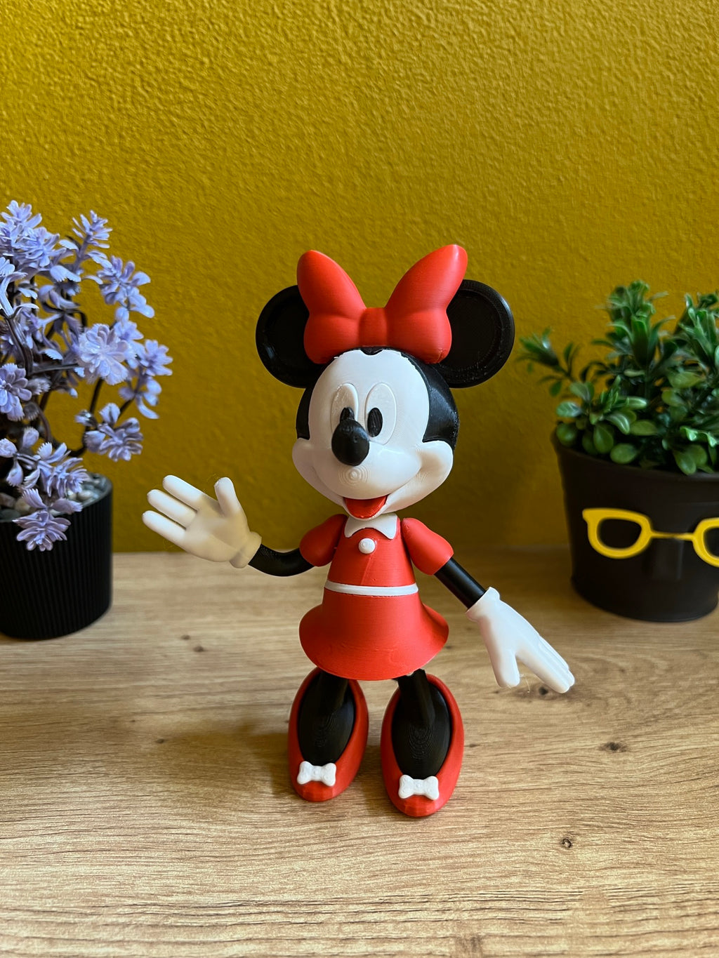 Φιγούρα Minnie Mouse – Διακοσμητική / Συλλεκτική (Disney)