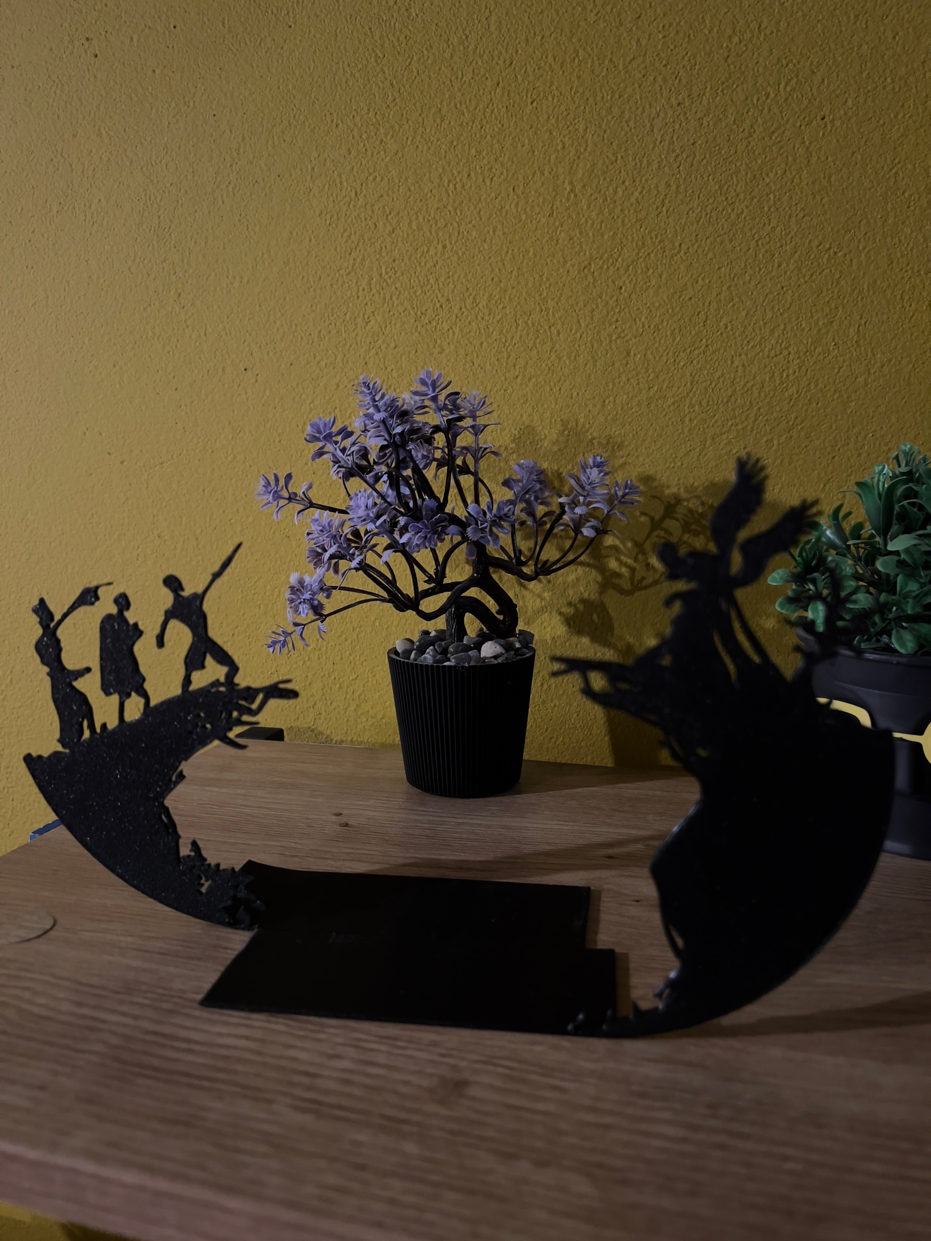 Harry Potter Deathly Hallows Book Stand – Διακοσμητική Βάση Βιβλίου